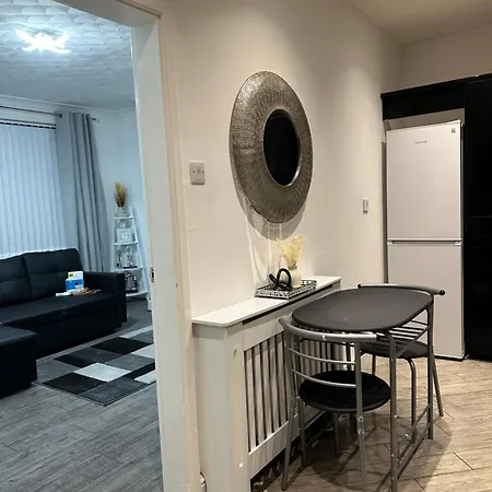 Marvellous Single מידלסבורו